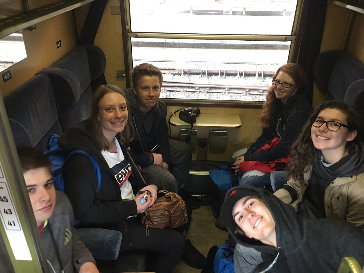 PFVimy2017 tweet media