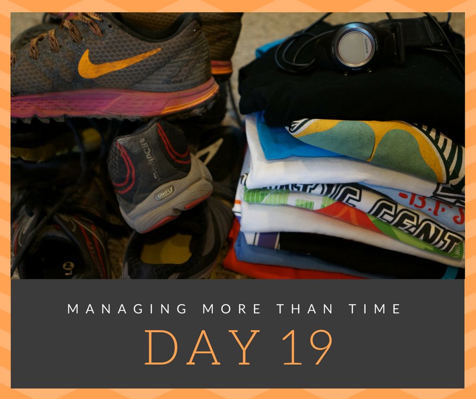 SelfMgmtPlanner's tweet photo. Day 19 -  miscellaneous items. If anyone has ideas on what to do with an old, broken GPS watch, share below! #MoreThanJustTime #minimalist https://t.co/JtOsbf6A1m
