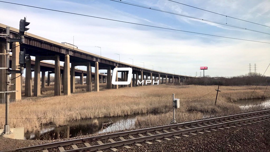 FuckNjTransit's tweet image. Currently in the @NJTRANSIT Train Parking Lot. No announcements. #operationalissues #NJTransit