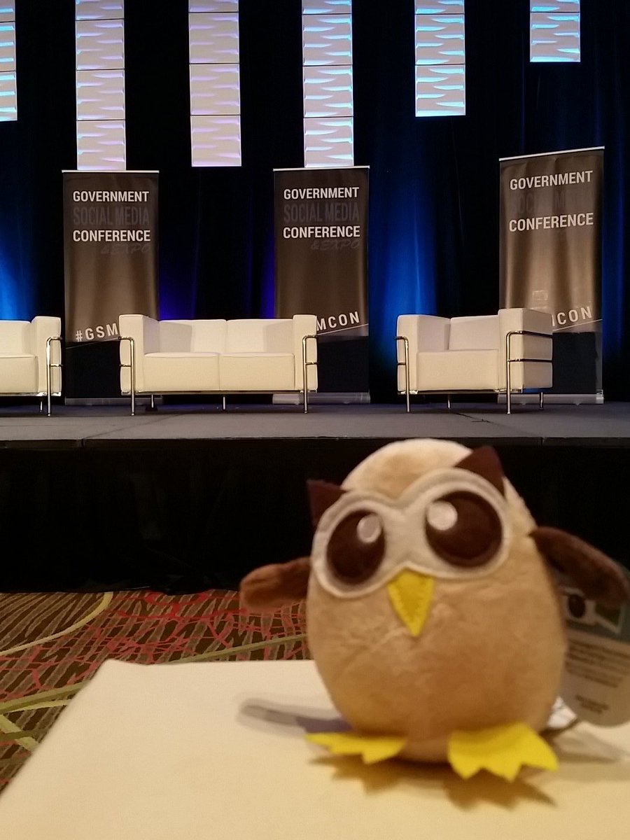 Reportergrl's tweet image. Owly has got a front row seat this morning at #GSMCon2017 in Dallas. #lifeofowly @hootsuite