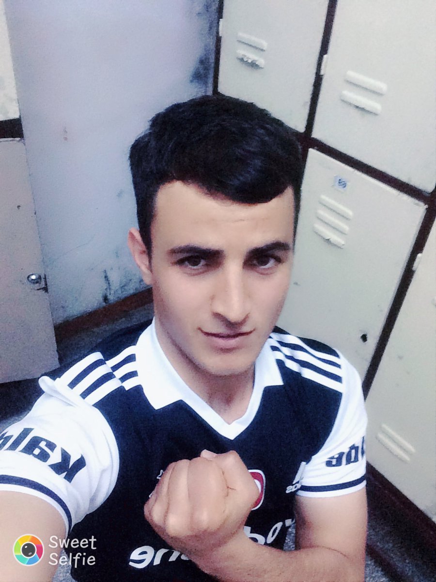 Biz bu takımla ne Zafer'lere imza atık yeni Zafer'ler için Hadi haydi @beşiktaş 💪#inanıncocuklar