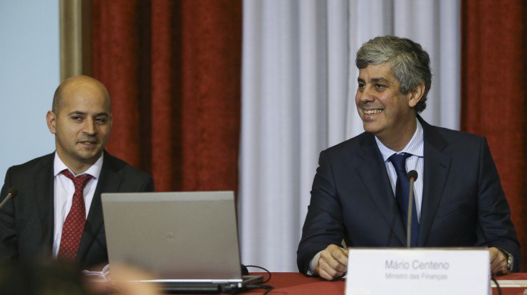 Centeno confiante na aprovação de Bruxelas ao Programa de Estabilidade dlvr.it/NtGS6v