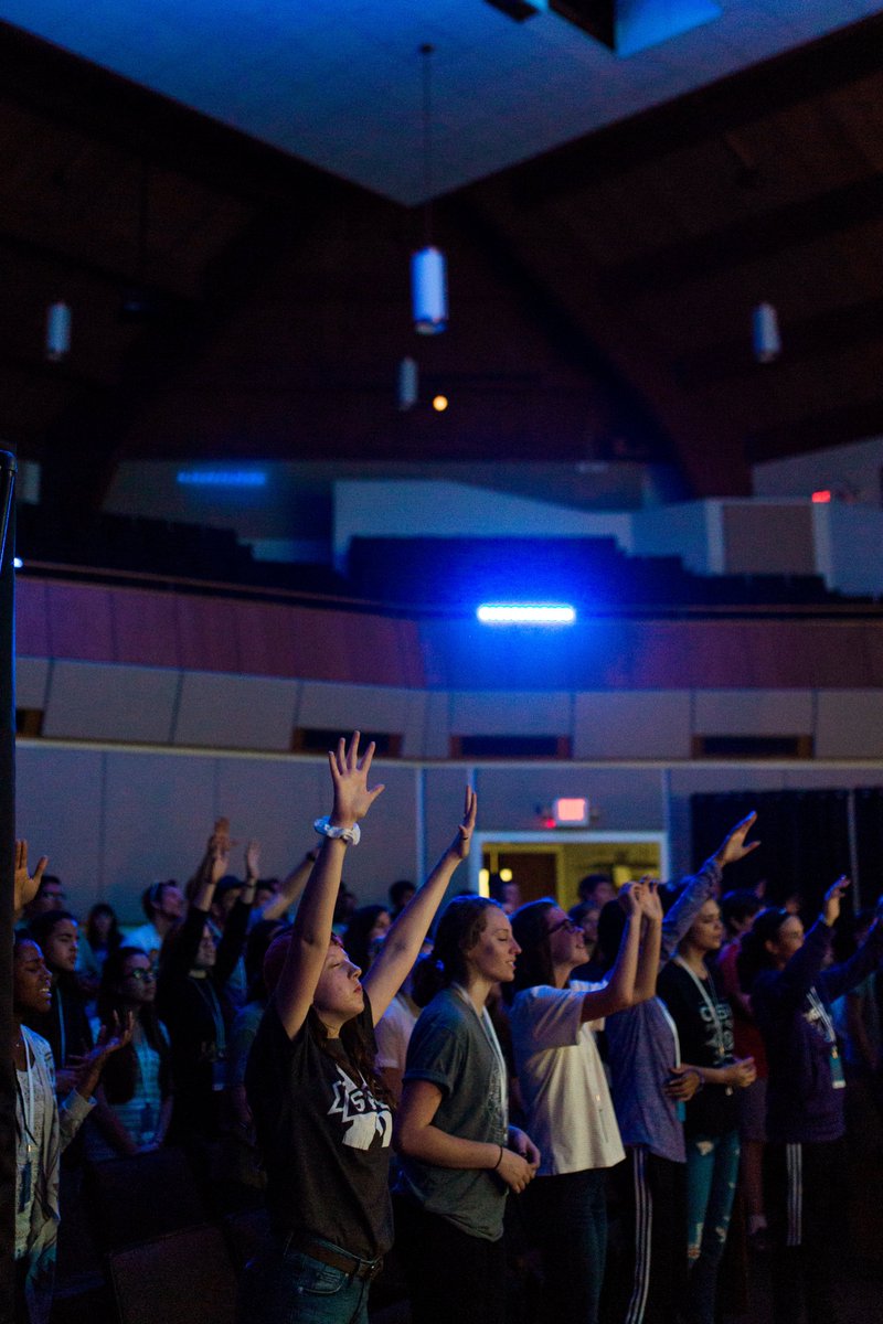 adrianparks_'s tweet photo. Yup, I would love to relive this weekend. So much gospel truth was spoken that weekend! Thankful for these students! #studentministrylife https://t.co/zw8v1c7a54