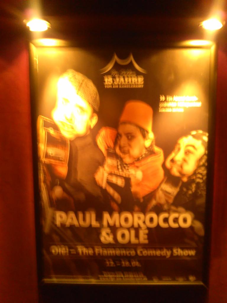 Lachen ist gesund und in diese Show kannst du viel lachen. Ole! Tipi. Berlin.