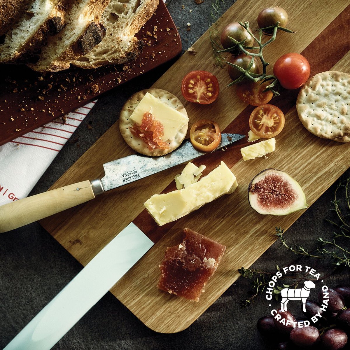 Easter treats #theshank #servingpaddle #cheeseboard #servebetter #handcrafted #kitchenware #castlemaine #luxurykitchen #chopsforteakitchen #