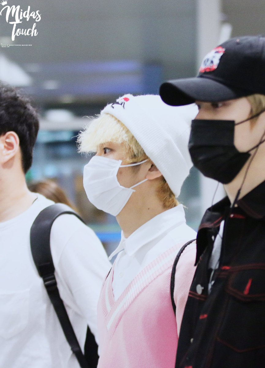 MidasTouch0802's tweet photo. #마크 #MARK #MARKLEE 

PinkPink💞 https://t.co/Mj20hBy43y