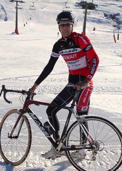 Val_dAran's tweet photo. “Massi Kuwait Cycling Project”, el equipo ciclista se presentará el sábado 14 en el hotel Vilagaros de #Valdaran. https://t.co/VRhcOR8w6M https://t.co/tp94LNwCzz