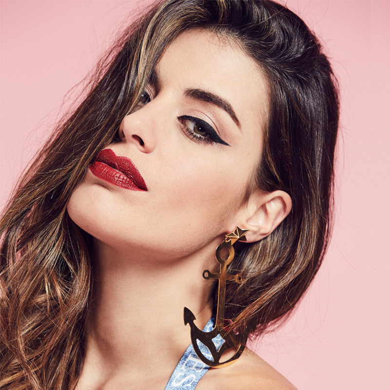 Rimmellondones's tweet photo. ¿Quieres el #LondonLook de @Aidadomenech? #FresherSkin, sombras Magnif'eyes, #ScandaleyesReloaded y #Provocalips :) https://t.co/arF9zxsseJ