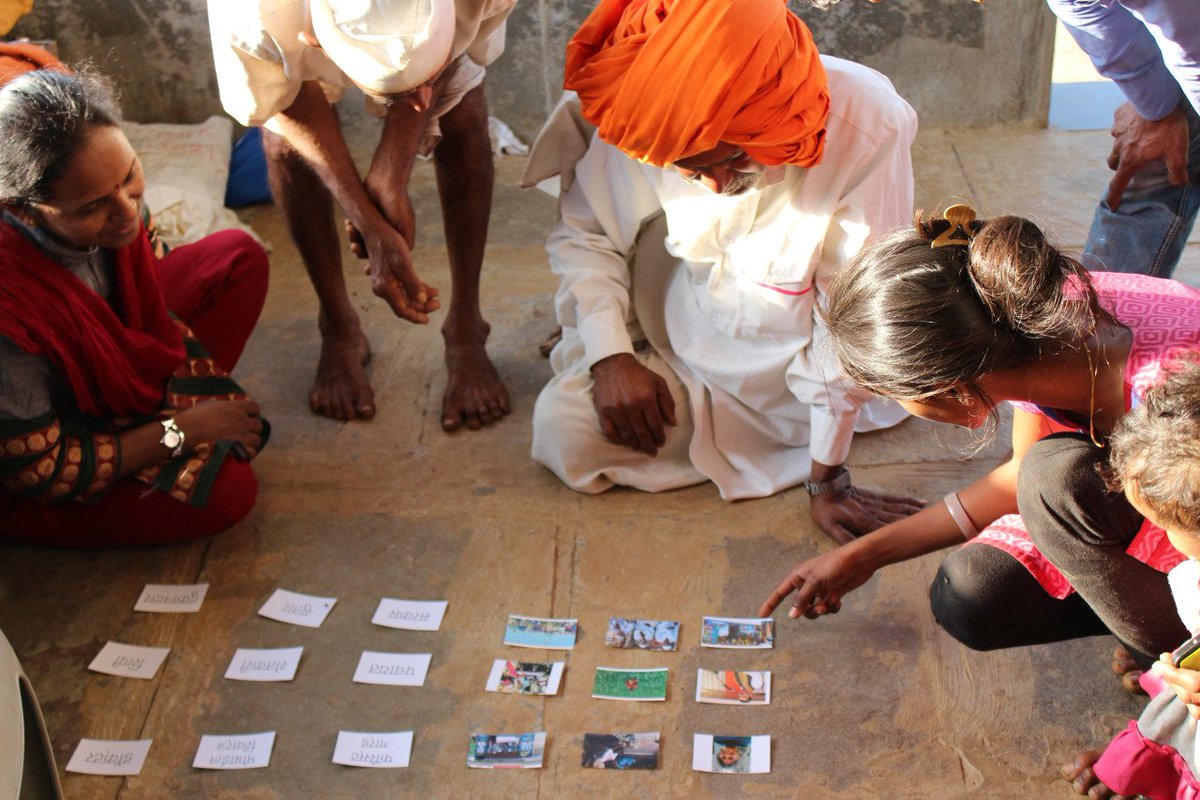 <a href="/maximolly/">molly wright steenson, ph.d.</a> <a href="/cmudesign/">CMU School of Design</a> and here designer <a href="/rasisurana/">Rasi Surana</a> blogs abt. her mission to help shepherds and city ppl teach *each other*  theshepherdproject.tumblr.com