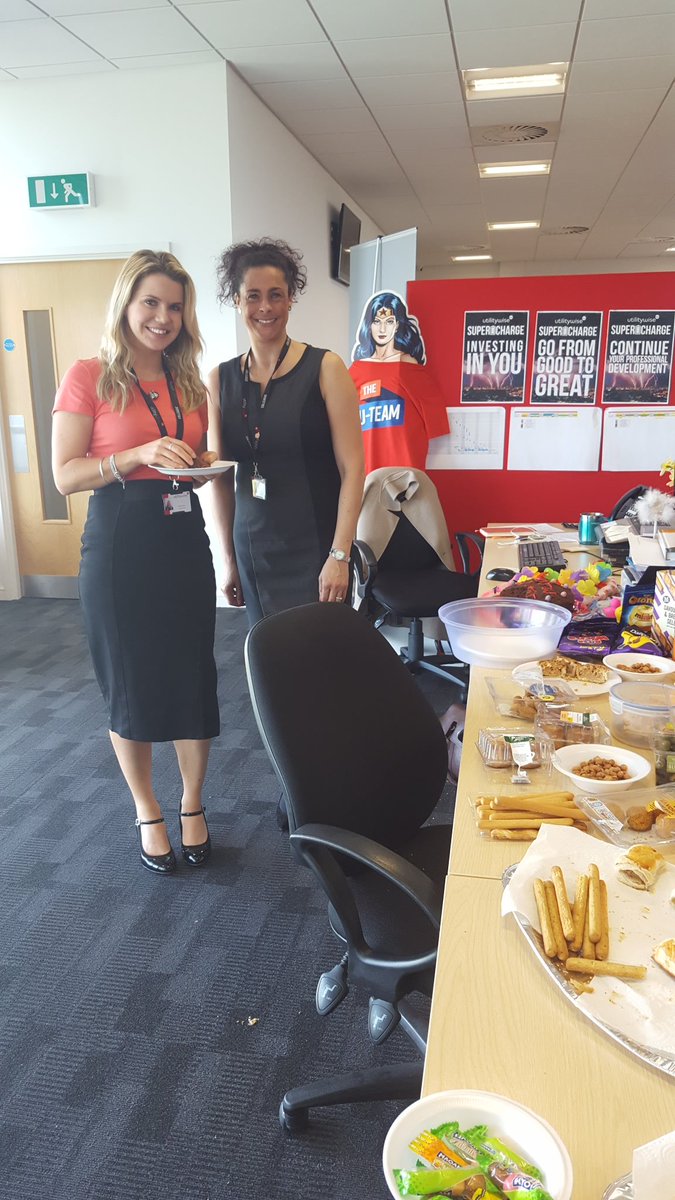 nikkiwrightUTW's tweet photo. Welcome to our new L&amp;D Business Partner Sarah Larsen, enjoying Michaels chocolate cake. #lifeatUTW  #UTW https://t.co/GpI3BXFuqh