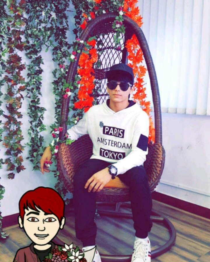 Sumarth_ROX's tweet photo. SC update of our #Superstar #SiddharthNigam @siddnigam_off #OOTD ✌️✌️ https://t.co/IaANnOMXxM