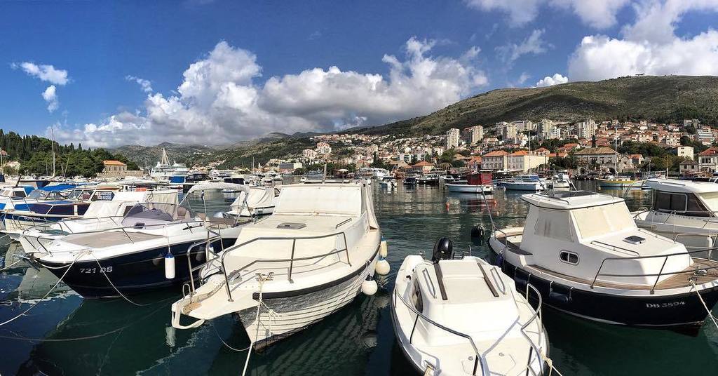 ift.tt/2px3hI6 TBT to lazy strolling around #Dubrovnik marina back in October. Feeling overripe for another trip! #travel 🛫🚝🏝🏔