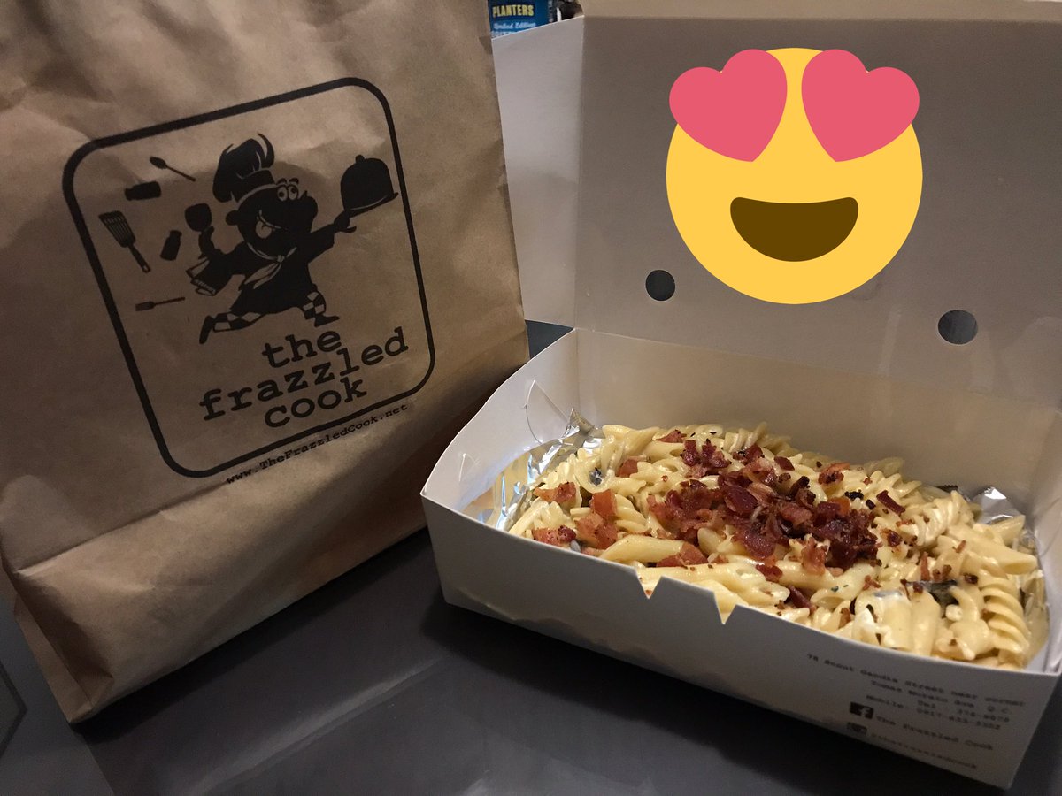 paolo_vinas's tweet photo. Adarna's Lair โ
Basement Room โ
Early dinner @ Frazzled Cook โ
Truffle Pasta take-out โ
#TrifectaAnd1 #4ptplay #BreakoutPH #FrazzledCook https://t.co/CvQNi51Ps5