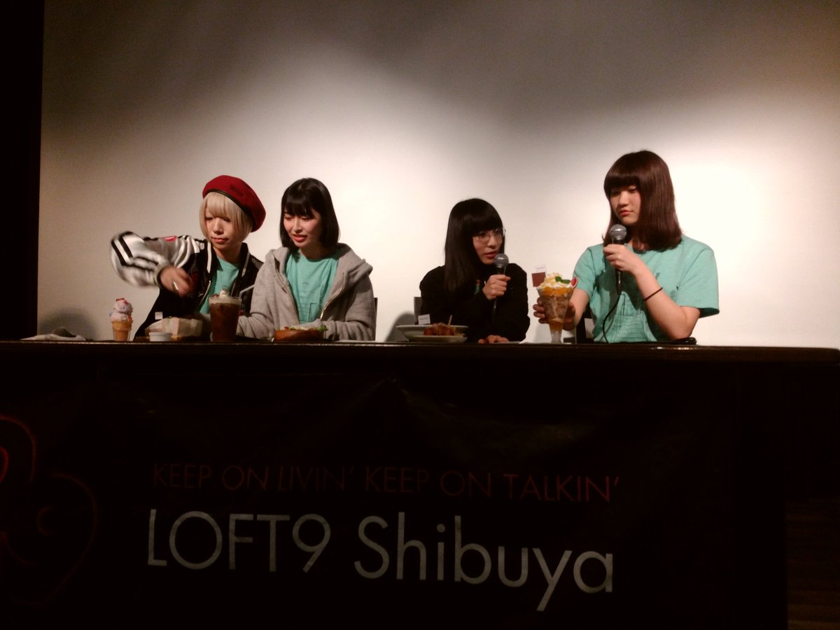 ky15mbg's tweet photo. 写真撮影OKタイム
#ブクガ
#imagecafe https://t.co/KElJu1NQP5