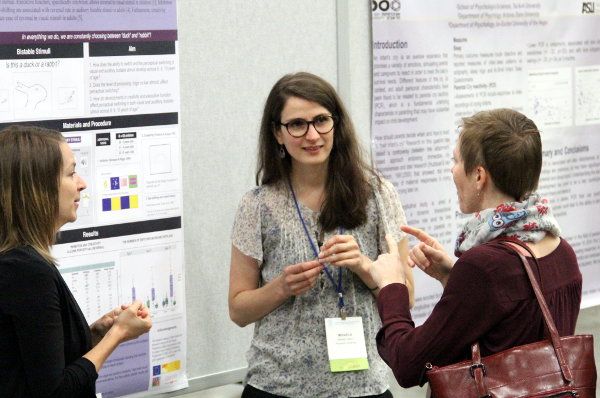CogNovians's tweet image. #CogNovo researcher @mihaela_taranu wrote about her presentation at #SRCD17 (@SRCDtweets), a result from her #PhD. cognovo.eu/news/mt-srcd20…