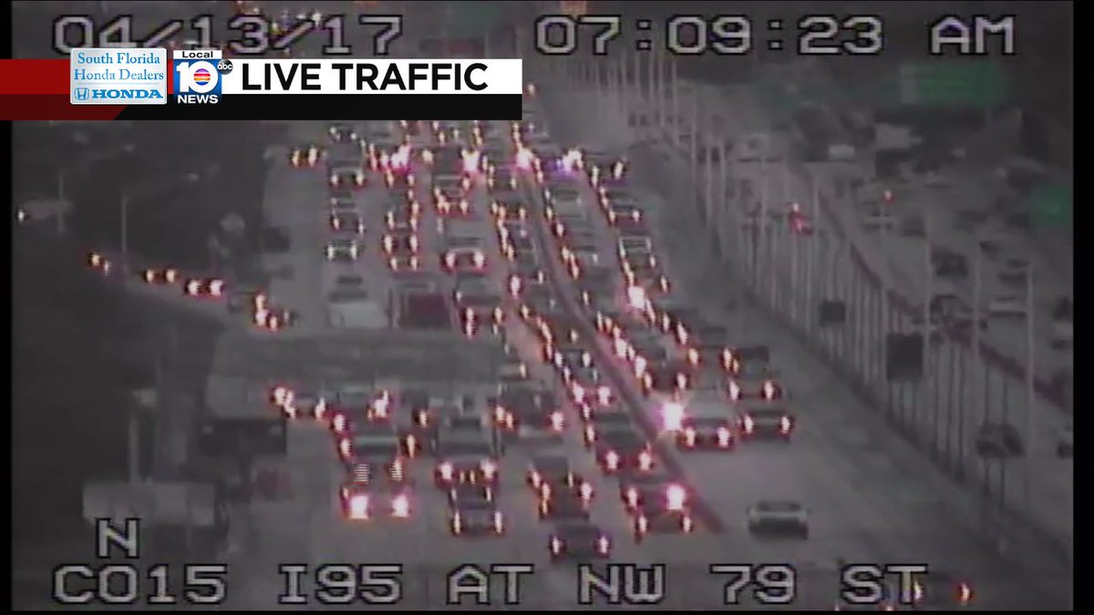Crash on I-95 SB Express at NW 79th St #traffic https://t.co/cEyZlm1F3o