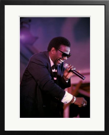 Happy Birthday Al - Al Green performing at the Vienne Jazz Festival, 1994.  