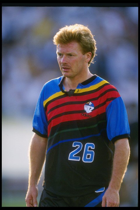  in 1963: Former Wizard Mo Johnston was born. Happy 54th birthday Mo. 