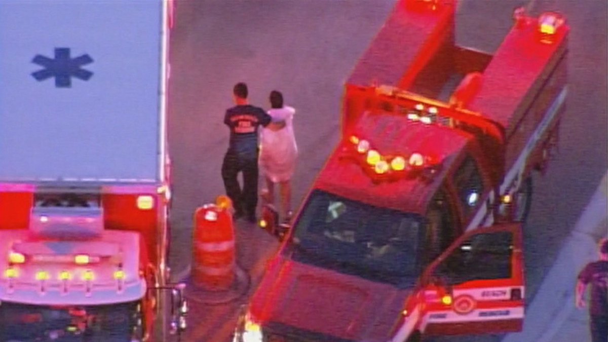 WRONG STEP: Woman falls off Venetian Causeway bit.ly/2p9JSAw https://t.co/cwRngGcj6m