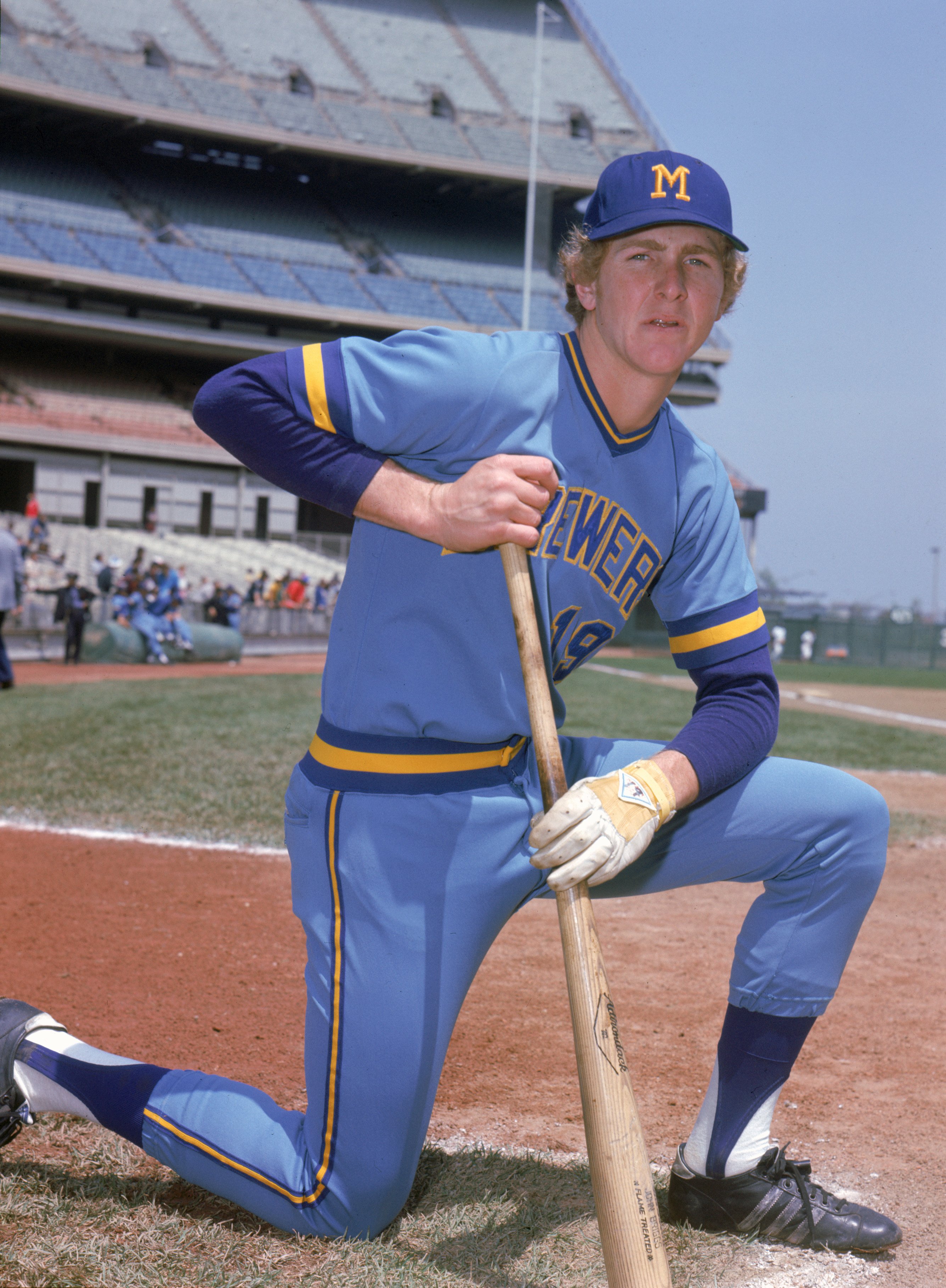 Milwaukee Brewers on X: #TBT: Robin Yount collected his first big