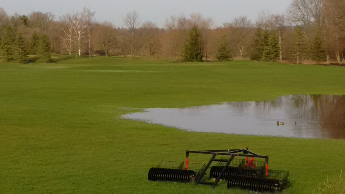 DeerRidgeGolf's tweet image. Just imagine how wet the driving range would be if the pumping lift stations weren't installed in 2012? #wetspring