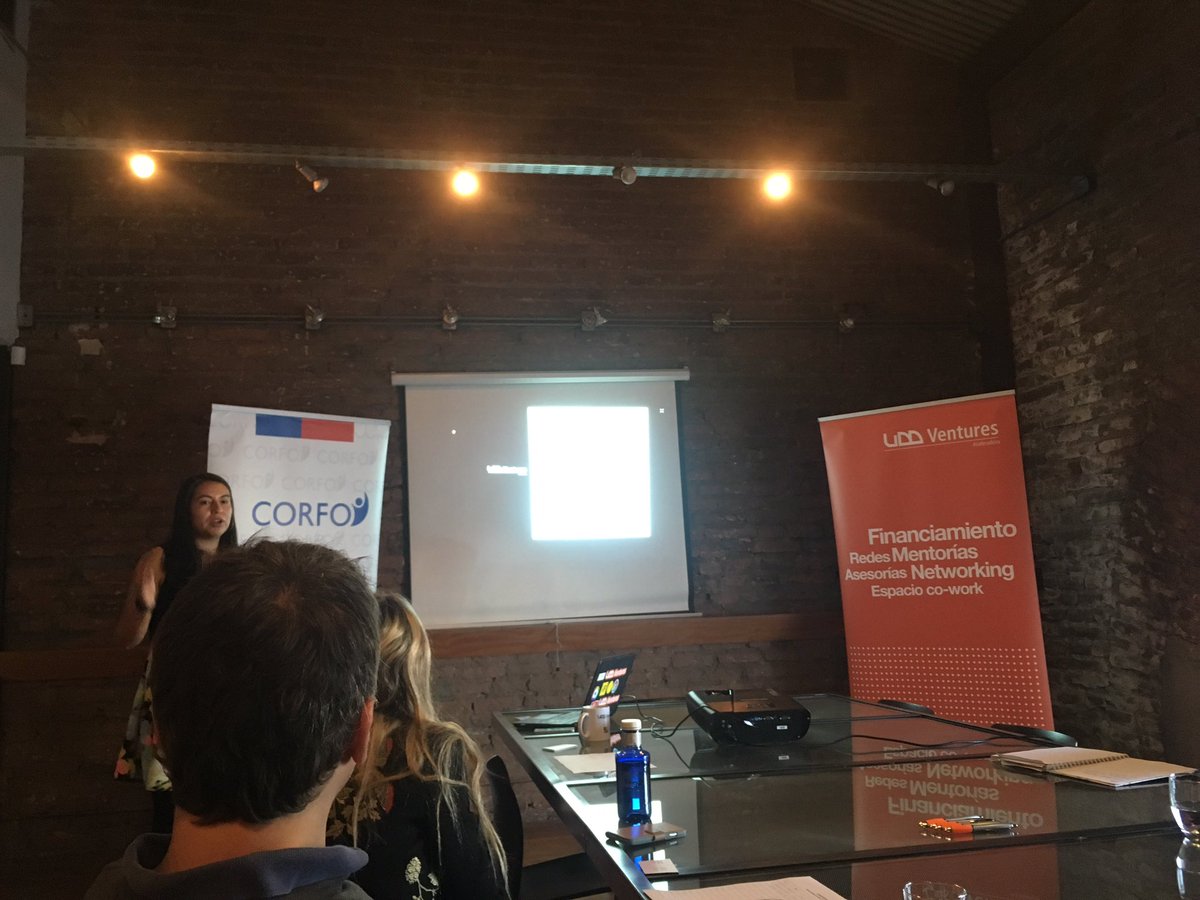 4celeracionista's tweet photo. En @iF_ideasfactory aprendiendo mas de #OpenStartUp8 de @UDDVentures con el apoyo de @Corfo https://t.co/UthI8KcRUo