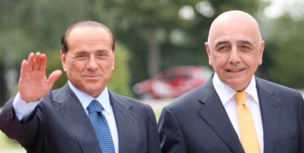 ttotti_10's tweet photo. القادم اجمل بأذن الله 

Grazie il presidente ❤❤❤ https://t.co/IwIZlApBLr