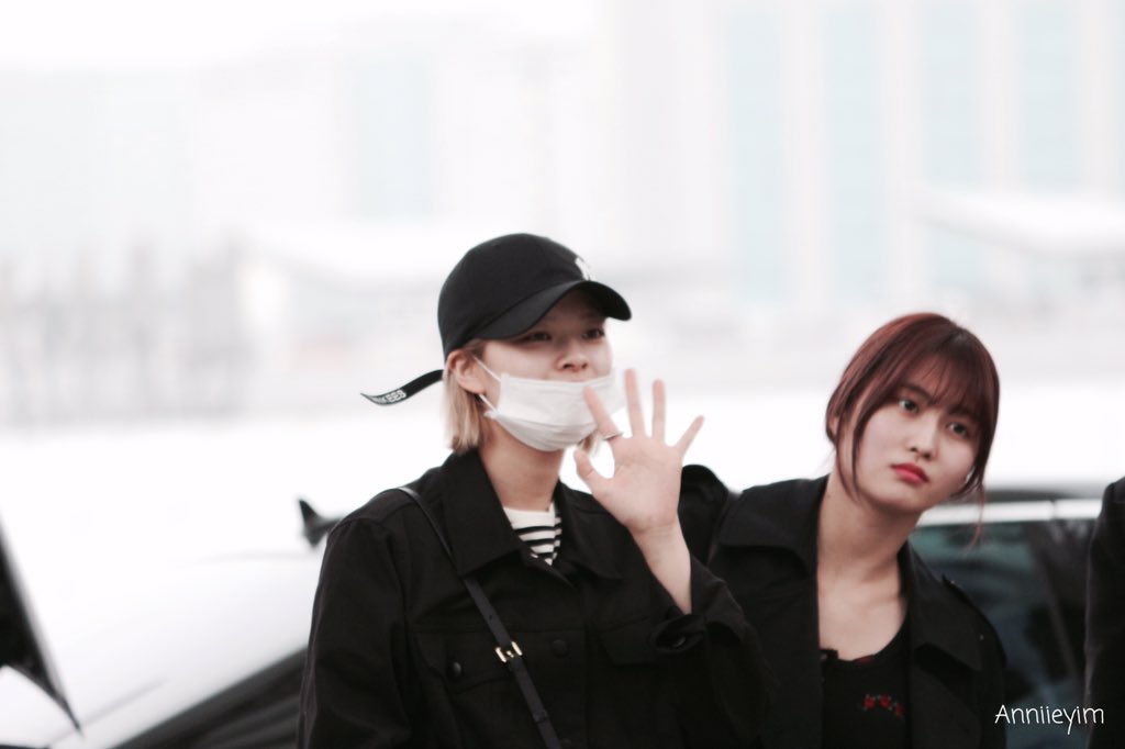 C9Sy12YXkAAYb3j.jpg:orig