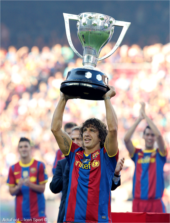 ActuFoot_'s tweet photo. Joyeux anniversaire à Carles Puyol qui fête aujourd'hui ses 39 ans ! 

#LÉGENDE https://t.co/bgabPoQPSc