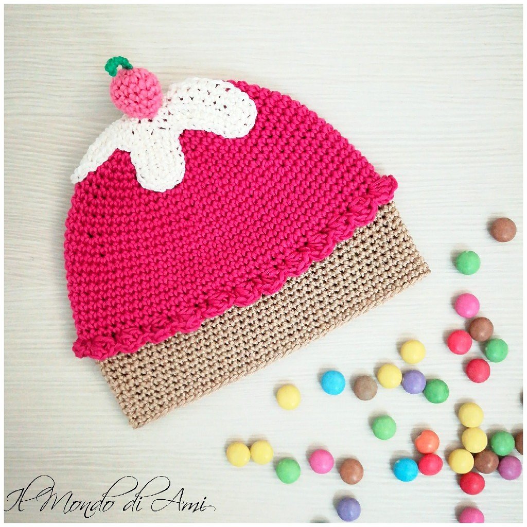 ilmondodiami's tweet photo. Hat-cake 🍦🍰🍩🍭
#amigurumi #handmade #crochet #fattoamano #hat #cotton #dropsyarn #dropsfan #garnstudio #dropsmuskat #drops #cupcake #hatcake https://t.co/bDpBzsDT8N
