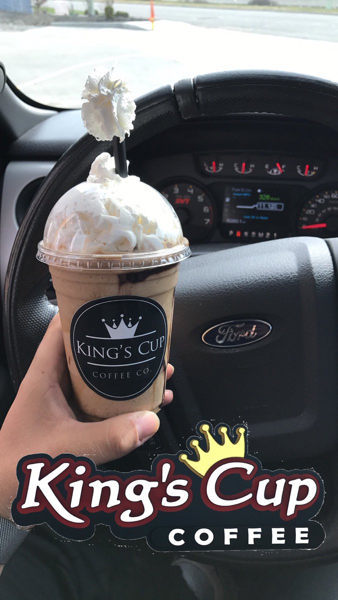 KingsCupCoffee's tweet photo. Try our blended snickers it's bomb😋 https://t.co/ByHnaKn7Iu