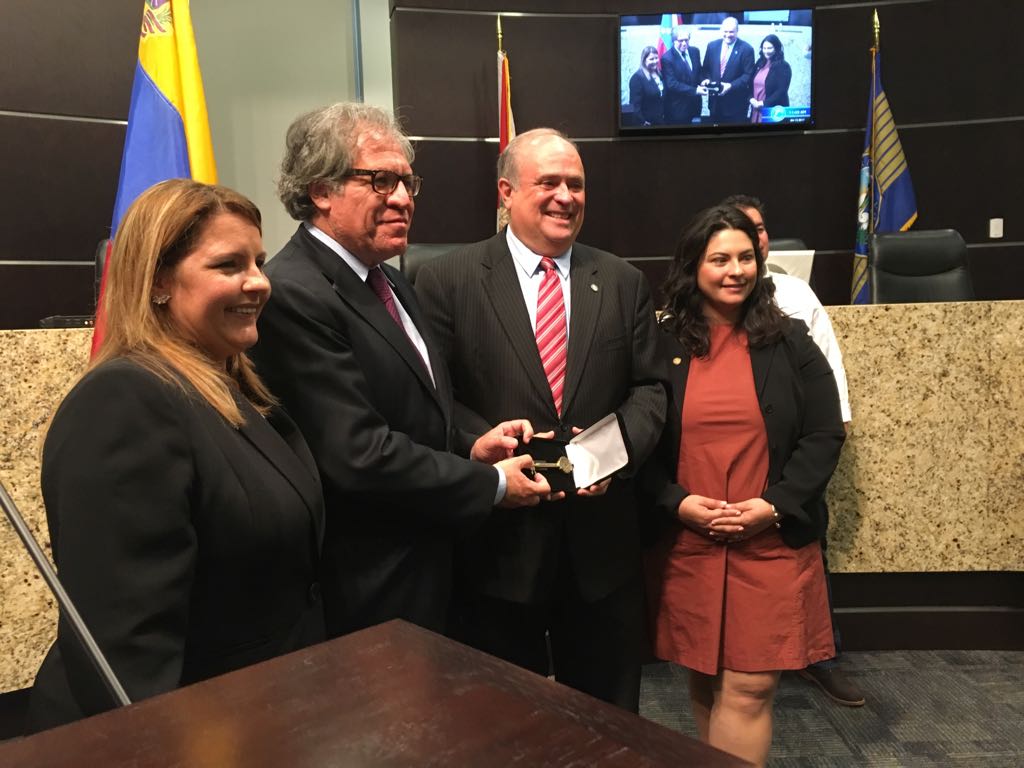 Almagro_OEA2015 tweet picture