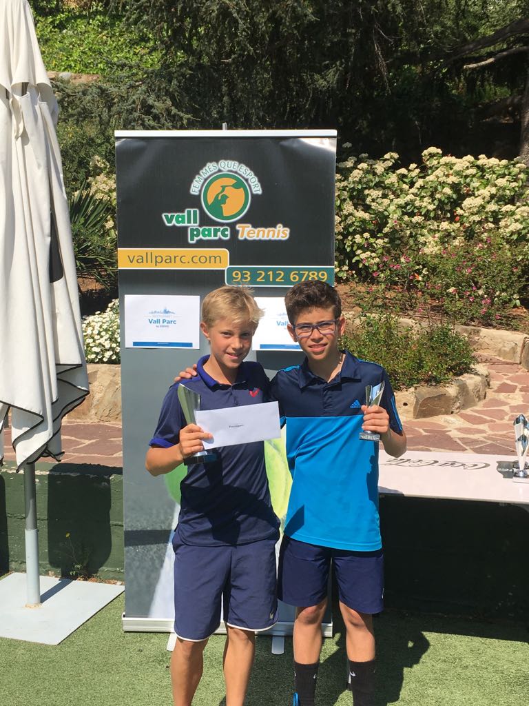 rnadalacademy's tweet photo. Our student #NiklasHoffmann is the champion of the #Vallparc tournament! Congrats!!! #RNAStudents https://t.co/uREeCGluuU