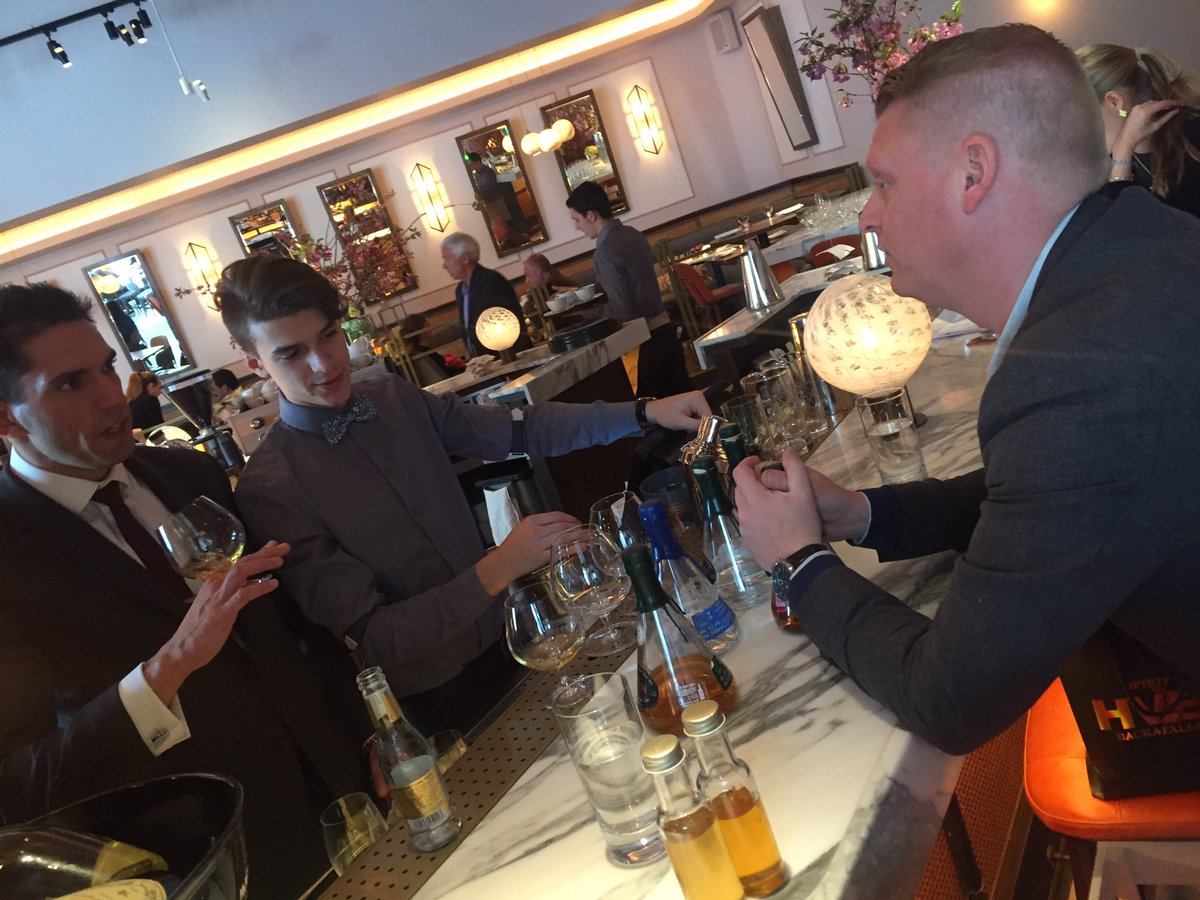 MezcalJon's tweet photo. Great @Spiritofhven Tour of London #2017 @AsterRestaurant #Swedish #Whisky #Aquavit #Gin Vodka @AmathusDrinks https://t.co/zkIHmEhnW6