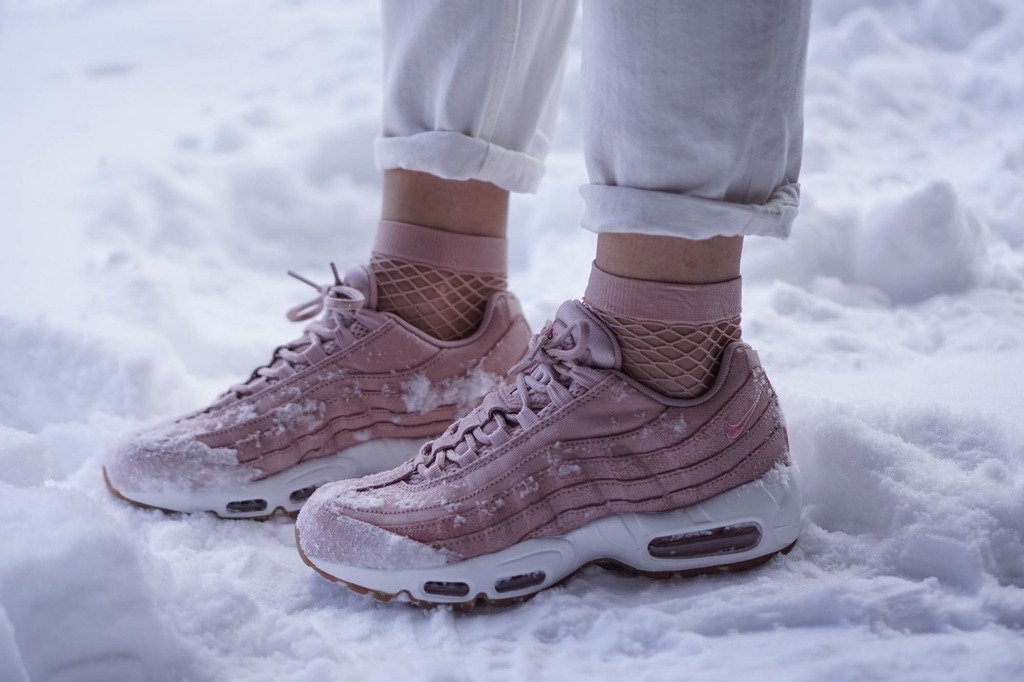 Shopheaven_'s tweet photo. Air max 95 cotton 🔥

https://t.co/eRkKL8aLP5 https://t.co/H6iLDBvNuY