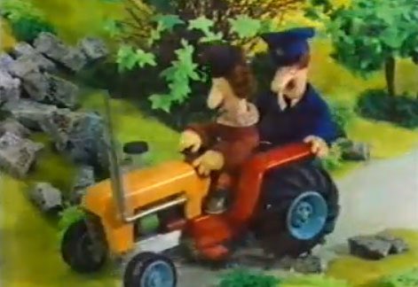 realpostmanprat's tweet photo. - I'm stuck Pat!
.
- Fucks sake Carl. You're about as much use as a trapdoor on a canoe https://t.co/1Hrb6w6oTc