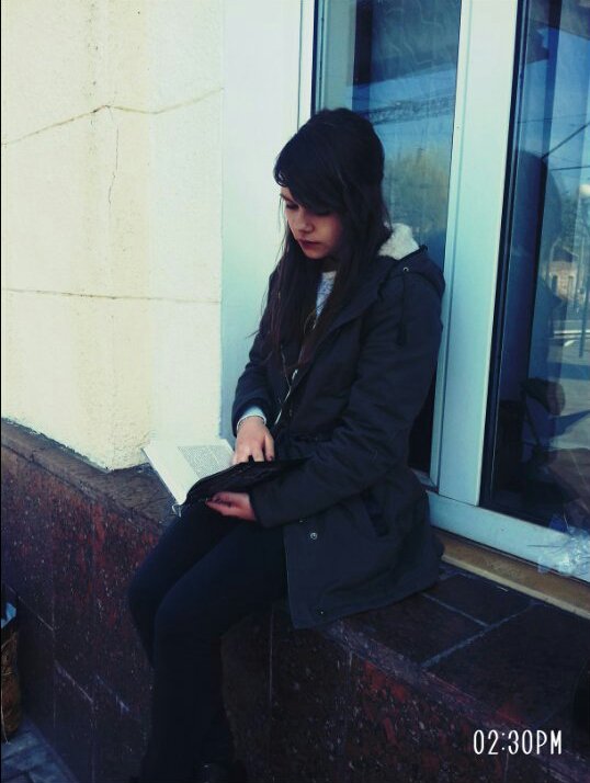 madmen303's tweet image. Ничего не может быть лучше наушников,вокзала и книги💜
#МаффиФолловитКПоперов
#ПеченюшкаФолловитКаждого