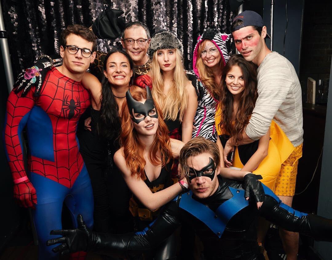 shadowadddict's tweet image. For how long are we even trending now? I feel like it's almost 3 hours. We are the best fandom ever. Most of the time #ShadowhuntersSeason3