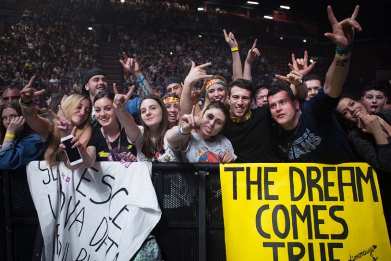 pie_skiello's tweet photo. Proviamoci raga, negli schermi del forum 😂😂 @Fedez @jaxofficial #jaxefedez #squad #datauno https://t.co/yx4aBcTXVz