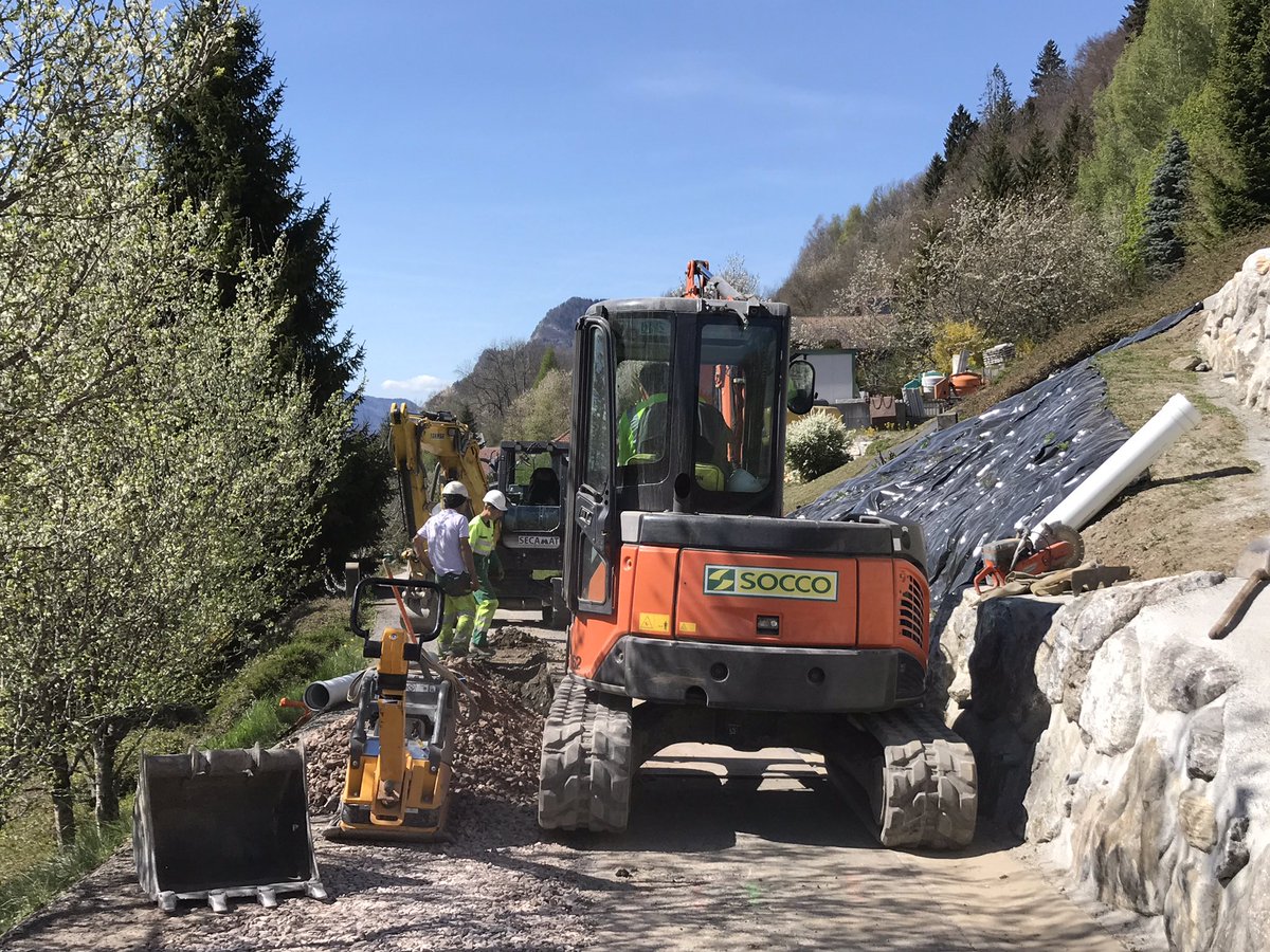 loichervepublic's tweet photo. Visite des travaux d'assainissement de la #2CCAM à Saint-Sigismond avec Marie-Antoinette Métral, les élus, techniciens et entreprises. https://t.co/RSnHqnMxyb