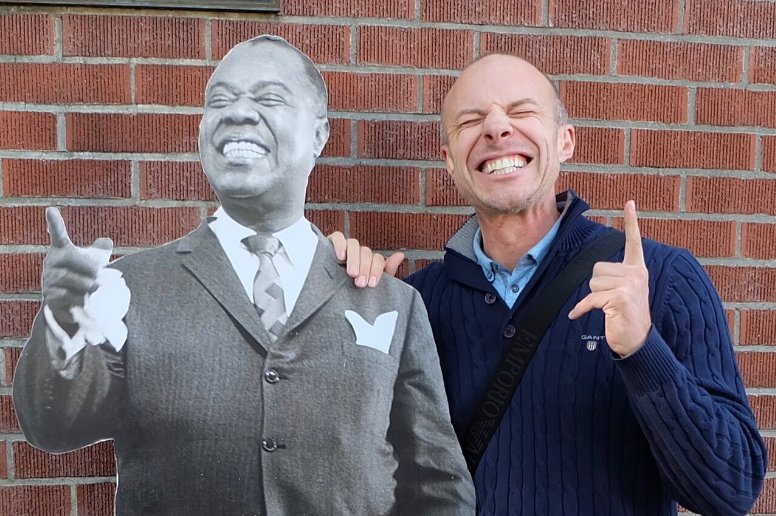 The Wireless tweet media