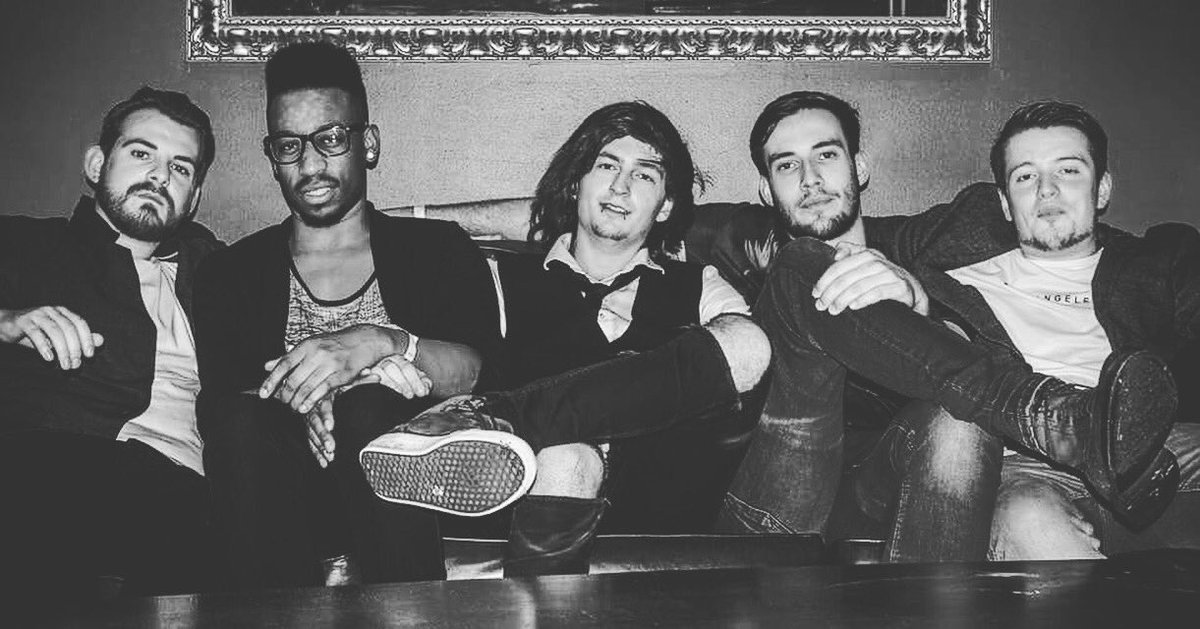 Crowded Oceans tweet media