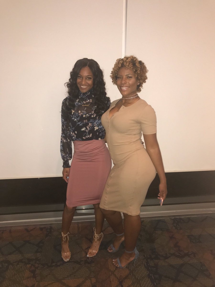 NettaLovee's tweet photo. My Last Athletic Sports Banquet ๐ฉ๐ข #IssaGlowUp https://t.co/iYhylYMVil