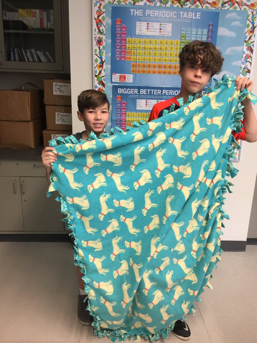 team_7a's tweet photo. More blankets! https://t.co/ibWjeOlYcH