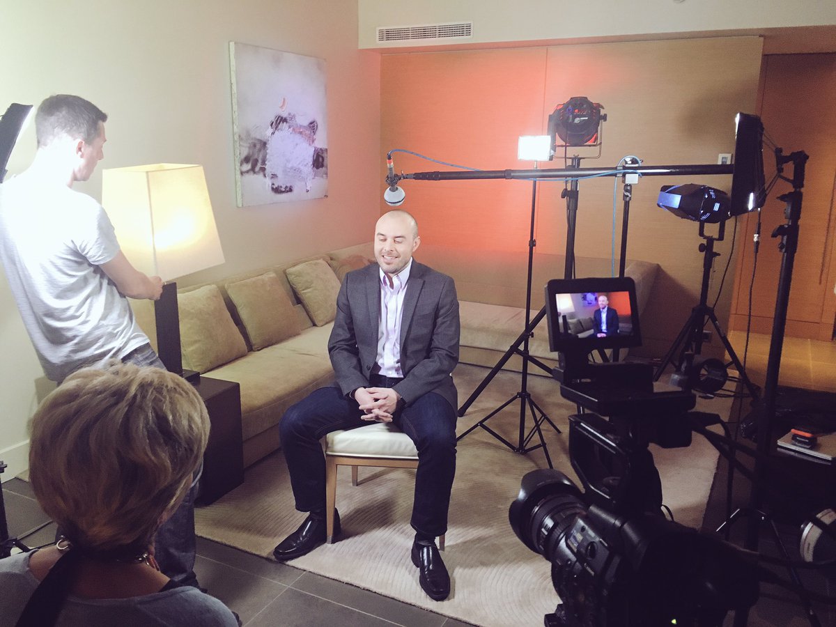 BnProd's tweet photo. Tournage itv pour Talend à Monaco ! #siemens #travisperkins #prgx #lenovo #hp #jci #astrazeneca #talend #bnprod https://t.co/eNvA6sgQ7w