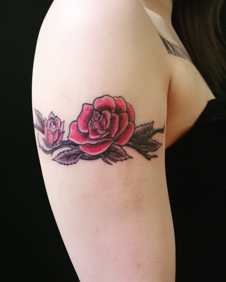 薔薇の刺青