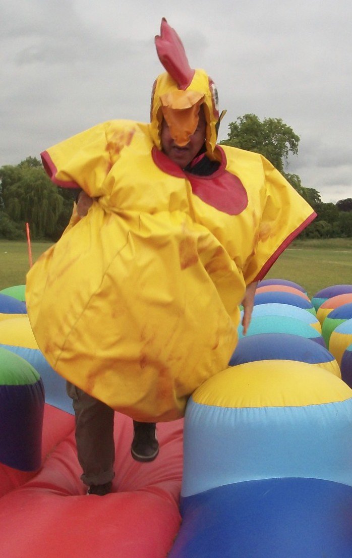 Looks like this chick is on the run towards the long weekend. Have a Happy Weekend everyone. #teambuilding #easterweekend #itsaknockout