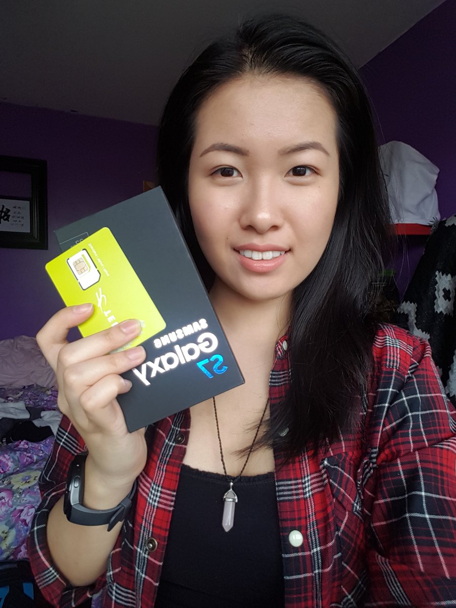 texiApp's tweet photo. Congrats to Iris Zhai for #winning our #Facebook contest! She won a #SamsungGalaxy7 from @TELUS https://t.co/Em4PC1Q1vf