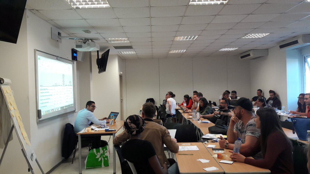 MaraisMbs's tweet photo. RestitutionAmeliorationPerformance #consulteam @ConsulteamMBS @Montpellier_BS ! Une bonne fin de soiree! Merci à @Omar_ama ! https://t.co/NzAG5qqYY4