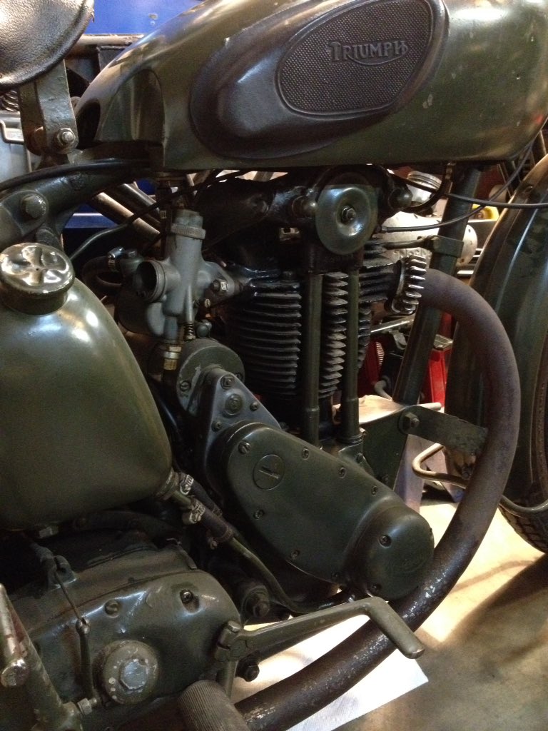 HooligansCycles's tweet photo. #Triumph #3HW #vintagemotorcycle #Britishmotorcycles #hooligansbritishcycles https://t.co/bmjE3sTh6w
